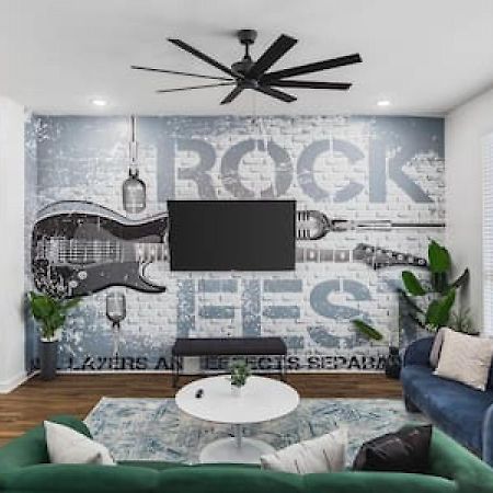 Spacious Home With Large Patio Rooftop Deck And Garage Нашвілл Екстер'єр фото