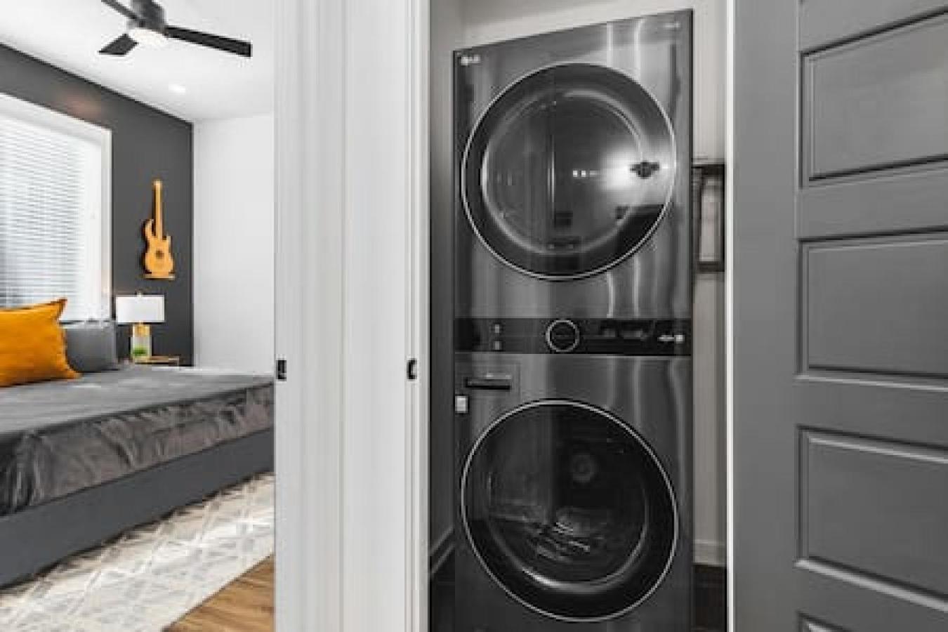 Spacious Home With Large Patio Rooftop Deck And Garage Нашвілл Екстер'єр фото